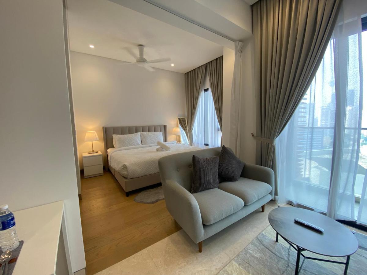 Lalaport Suites At Lucentia Bukit Bintang City Center 쿠알라룸푸르 외부 사진